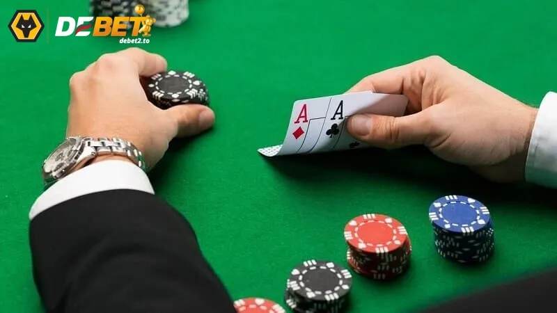 meo choi xi to de an 2 Chọn bài thông minh tận dụng mẹo chơi xì tố dễ ăn